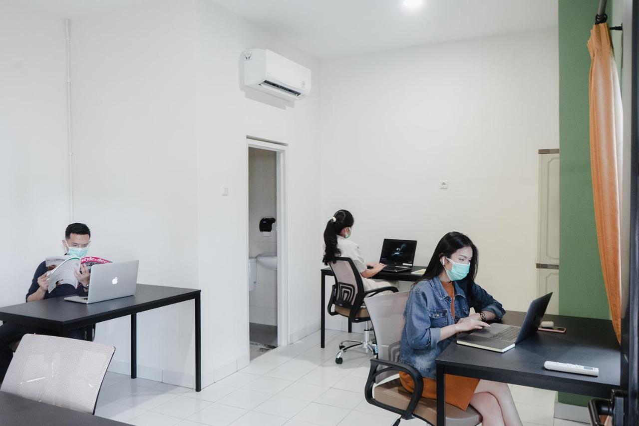 Social Hub By Twospaces Jakarta Exterior photo